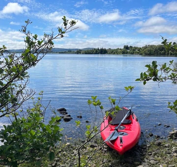 Private Apartment One On Lough Corrib, Oughterard กัลเวย์ ภายนอก รูปภาพ